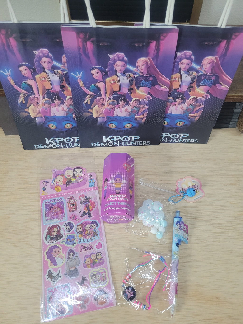 Themed Party Bags! K-Pop